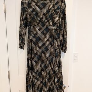 Uniqlo Brown Green and Cream Plaid Long Sleeve Dress